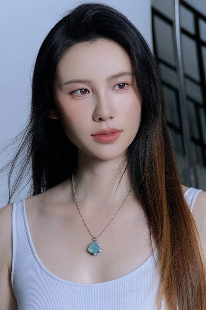 Li Ruixue photo 2