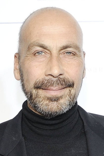 Taylor Negron - 4