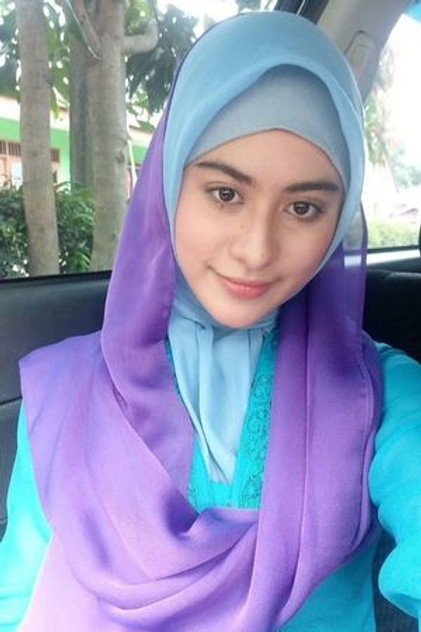 Betari Ayu photo 2