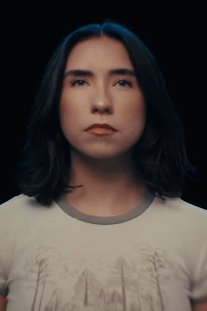 Emily Connolly photo 2