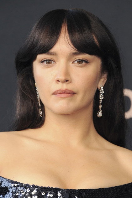 Olivia Cooke - 6