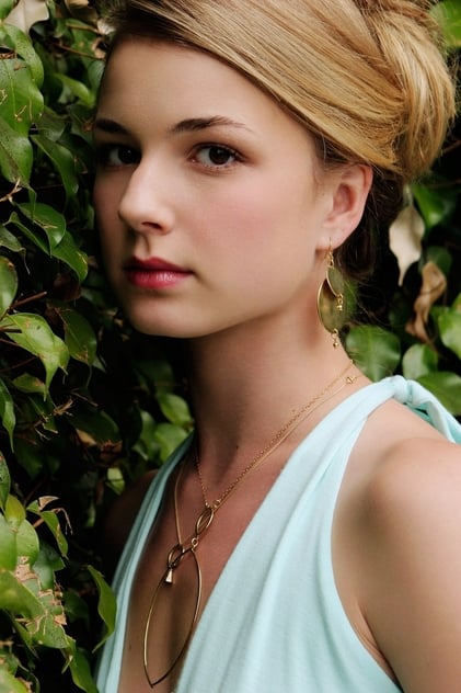 Emily VanCamp - 4