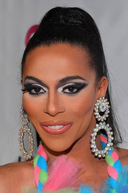Shangela photo 5