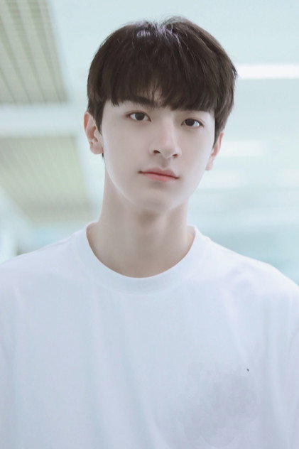 Lin Yi - 4