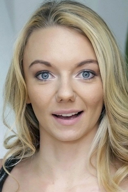 Molly Mae photo 2