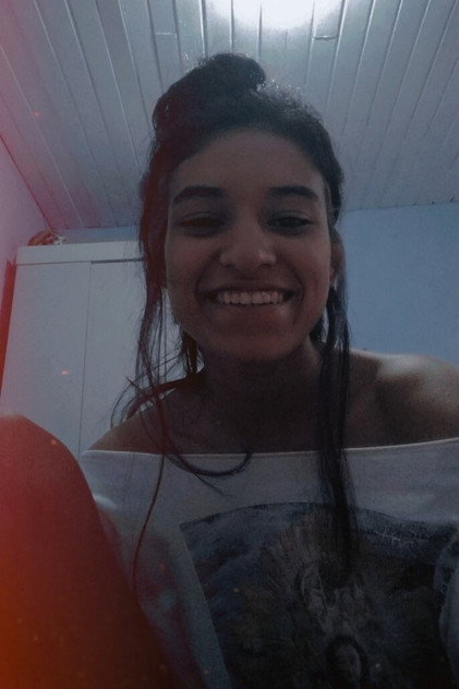 Elaine Santos
