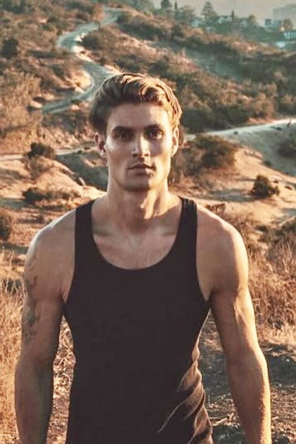 Shayne Davis photo 4