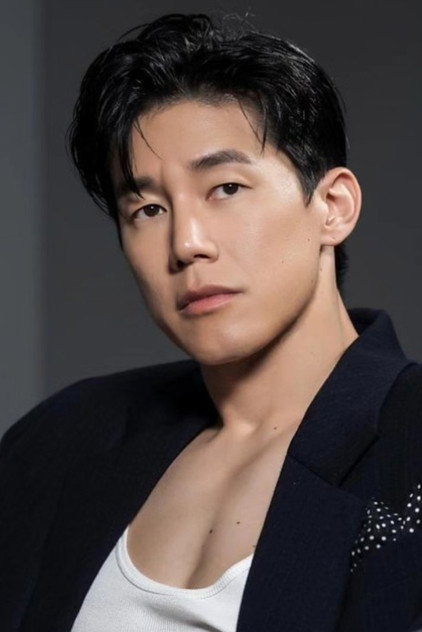 Kim Moo-yul