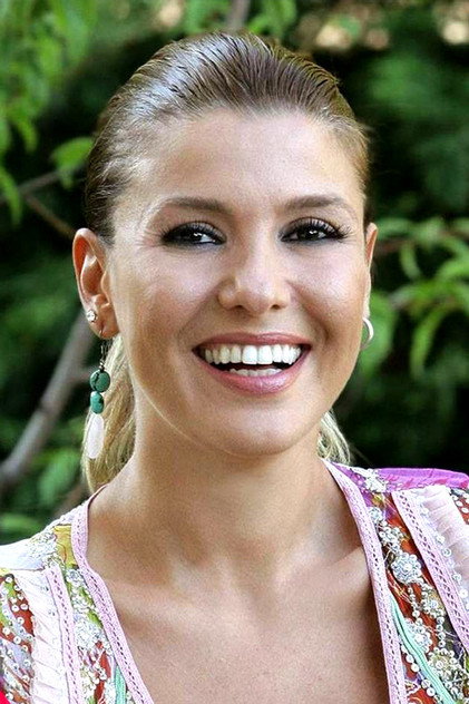 Gülben Ergen - 5