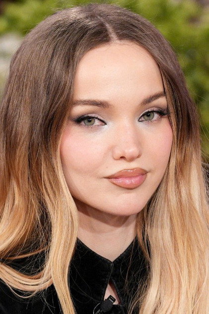 Dove Cameron - 5