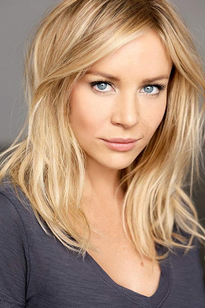 Tara Holt - 4