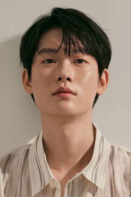 Baek Jeong Hun headshot