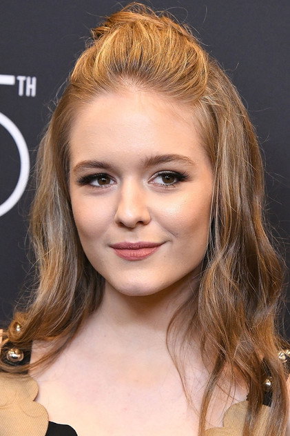 Izabela Vidovic - 6