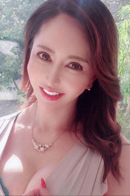 Reina Sawada photo 2