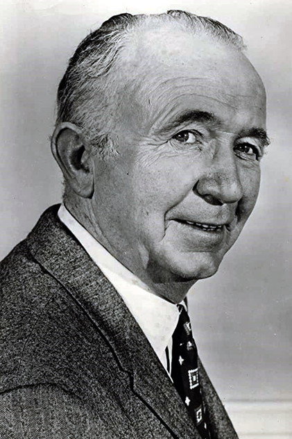 Walter Brennan - 4