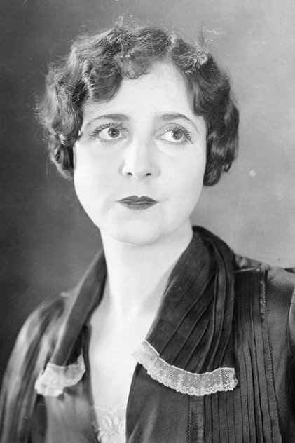 Beverly Bayne photo 2