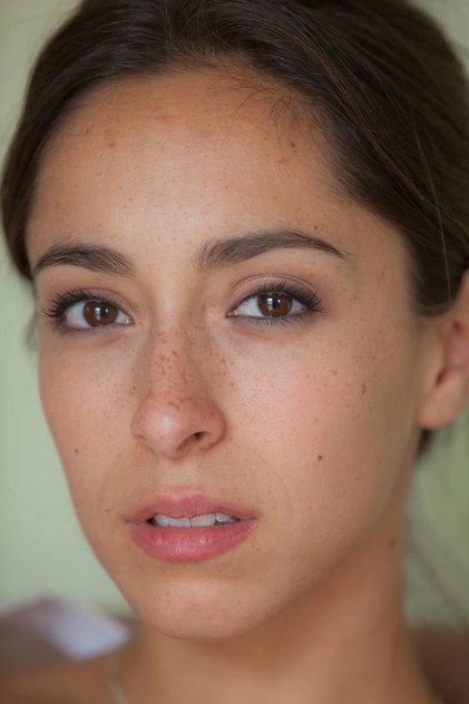 Oona Chaplin - 4