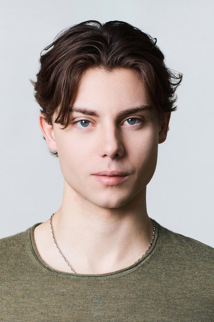 Carson MacCormac - 8