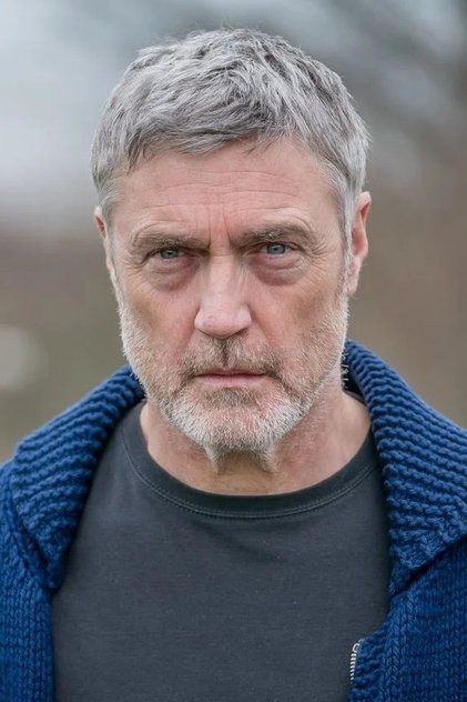 Vincent Regan