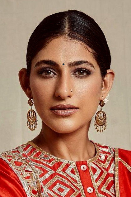 Kubbra Sait - 5