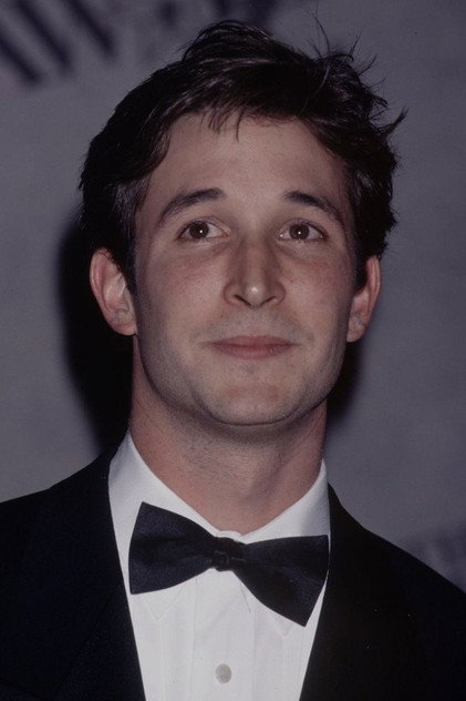 Noah Wyle - 4