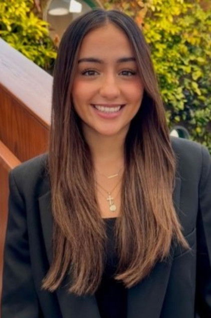 Portrait of Diya Kittur Portrait of Diya Kittur