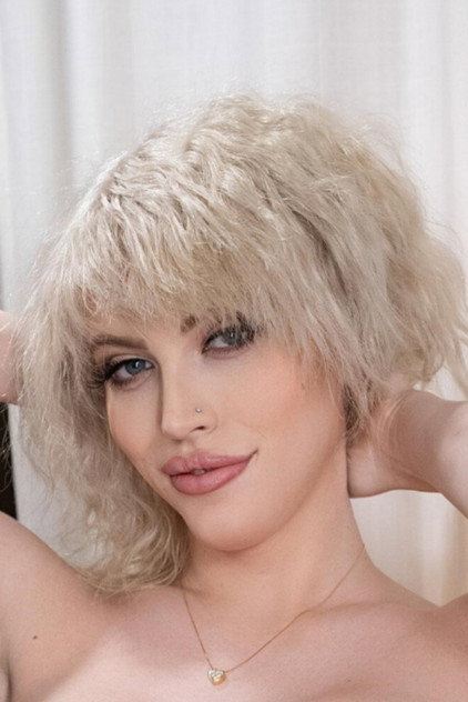 Izzy Wilde photo 2
