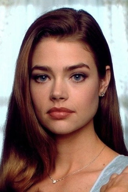 Denise Richards - 10