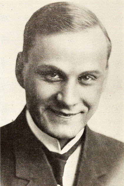 Fraunie Fraunholz photo 2