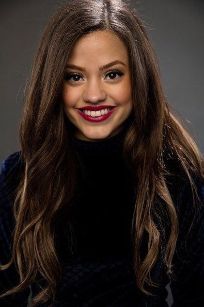 Sarah Jeffery - 5