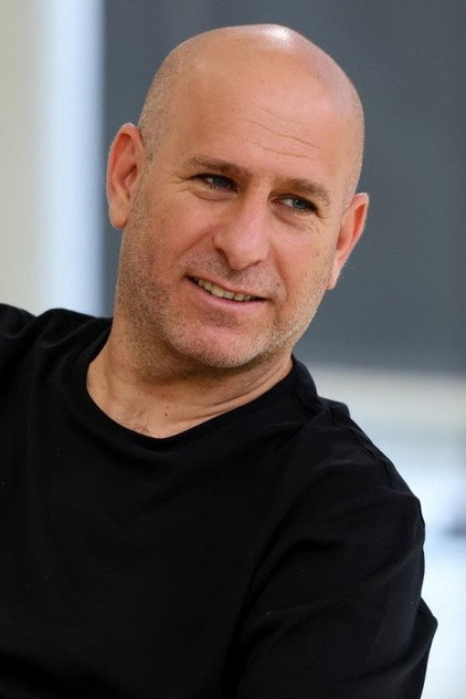 חנוך דאום