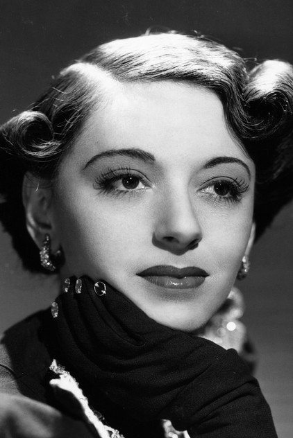 Elaine Barrie photo 2