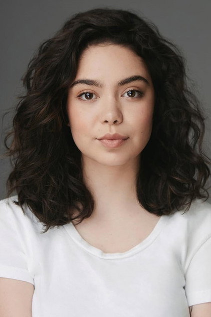 Auliʻi Cravalho - 10