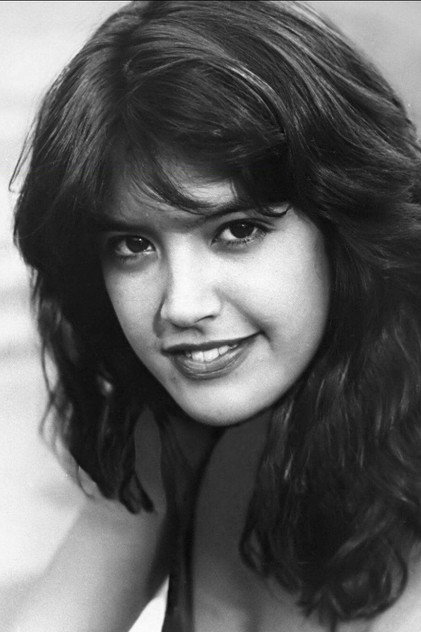 Phoebe Cates - 7
