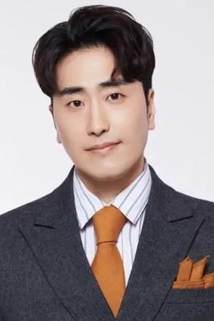 Hwang Young-jin