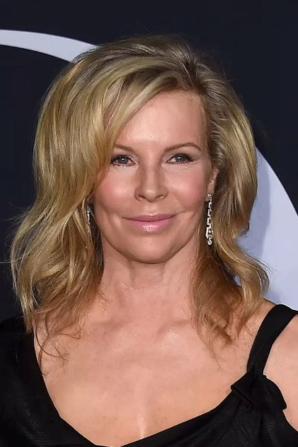 Kim Basinger - 7