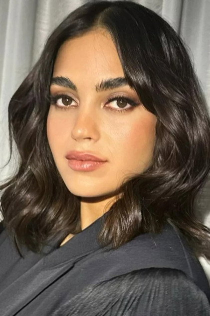 Melissa Barrera - 6