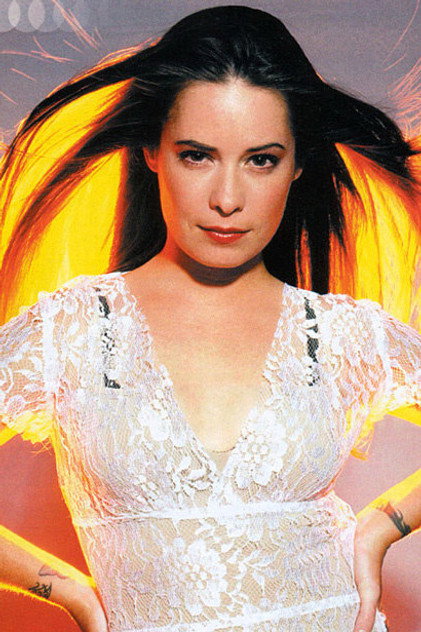 Holly Marie Combs - 16