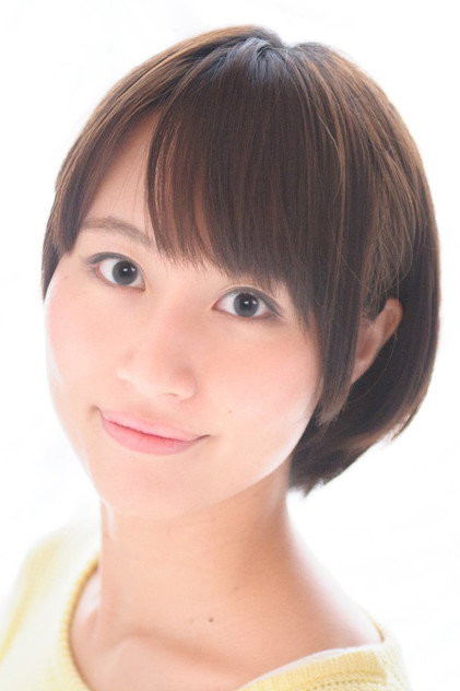 Mai Kanazawa photo 4