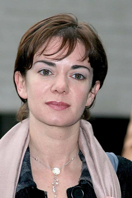 Victoria Hamilton - 4