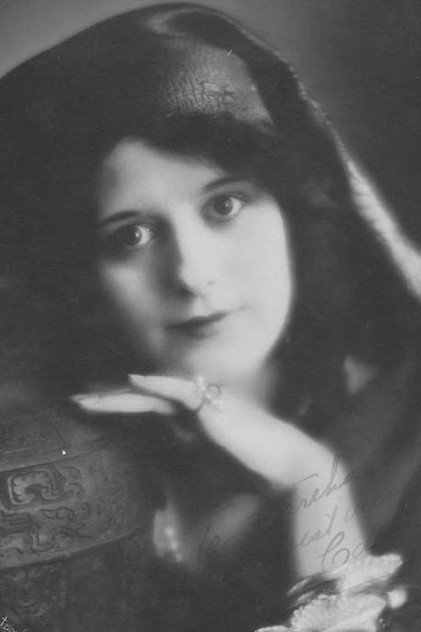 Image of Alice Calhoun