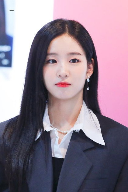 Wooyeon - 8