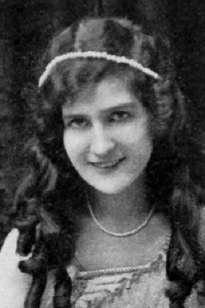 Helen Marten photo 2