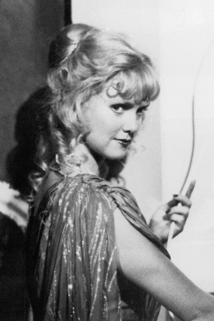 Wendy Lyon - 4