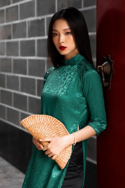Thư Nguyễn Thư Nguyễn
