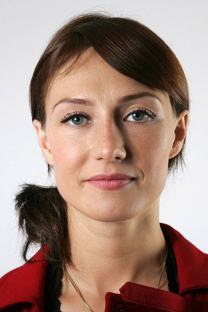 Carice van Houten - 9