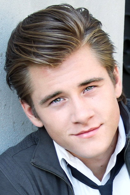 Luke Benward - 5