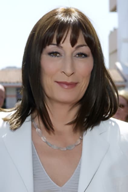 Image of Anjelica Huston