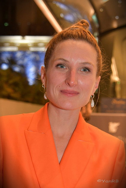 Julia Piaton - 4