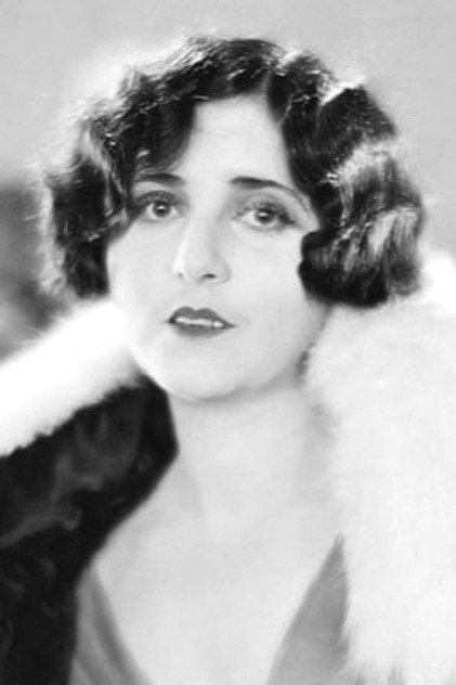 Beverly Bayne photo 4